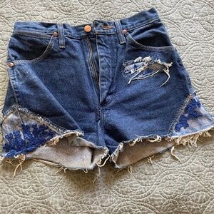 Wrangler high waist custom shorts